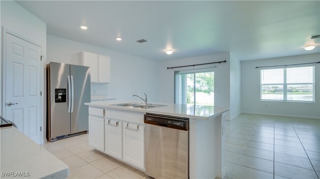Building Photo - 3426 Acapulco Cir