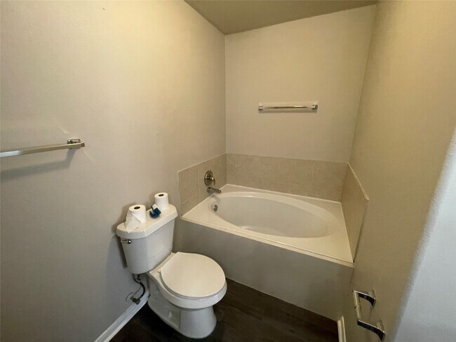 Building Photo - 1226 Bantry Meadow Dr