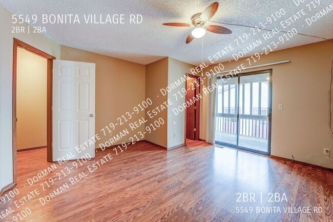 Building Photo - 5549 Bonita Village Rd