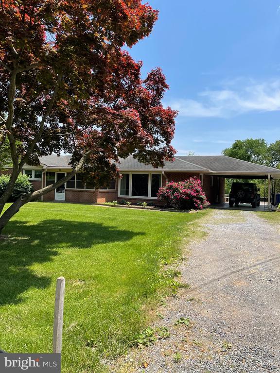 Building Photo - 21 E Loudoun St