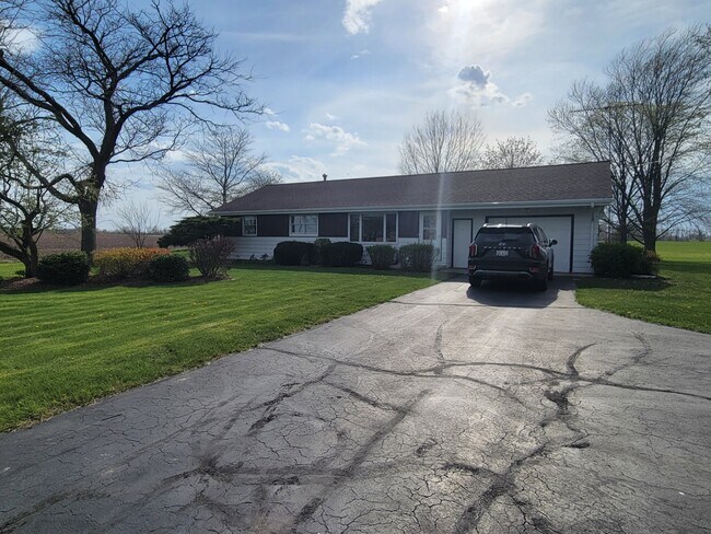 Building Photo - N3308 Horace Mann Rd