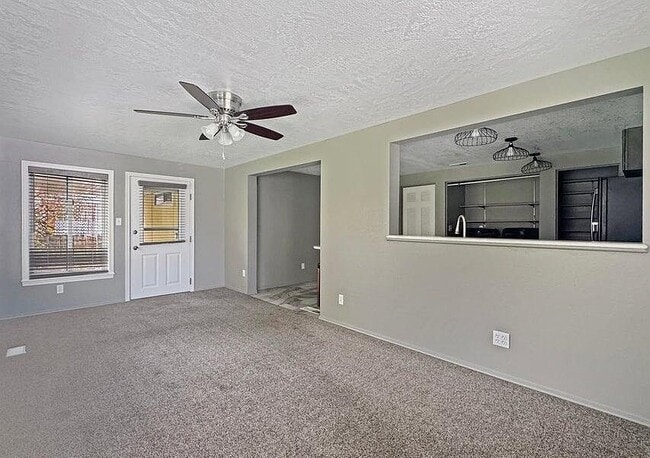 Building Photo - 2756 Baltic Ave