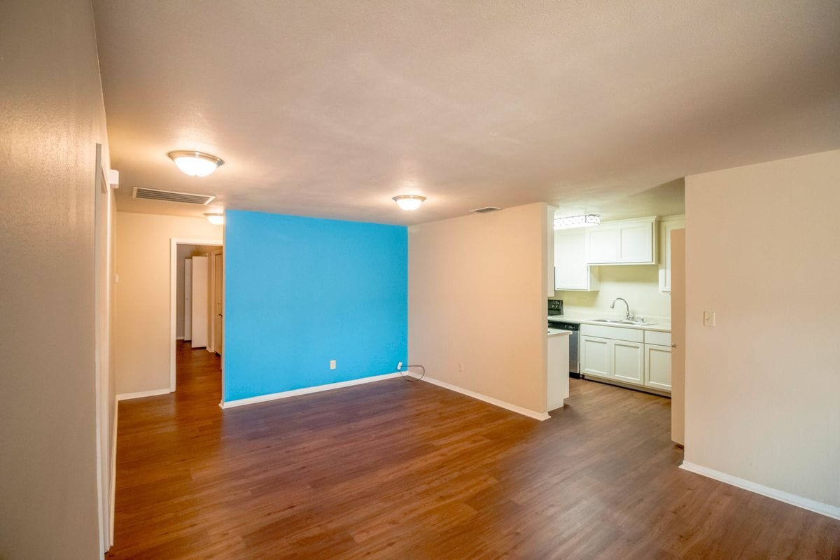Building Photo - 601 Hibiscus Ave