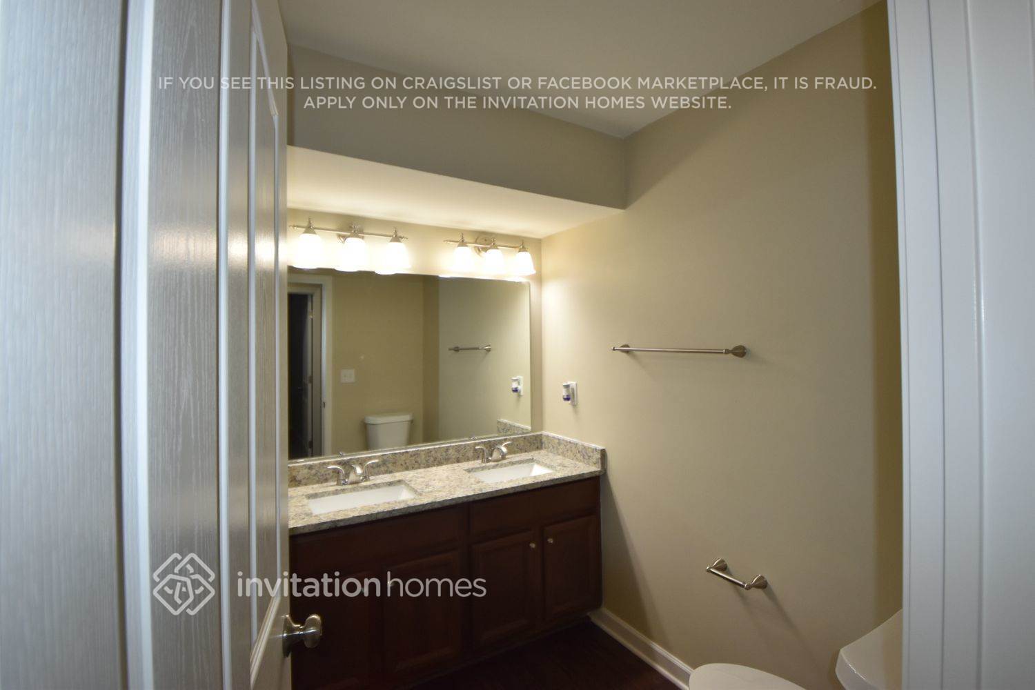 Building Photo - 12231 Fullerton Ct