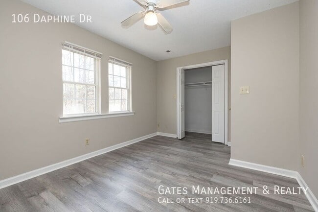 Building Photo - 106 Daphine Dr