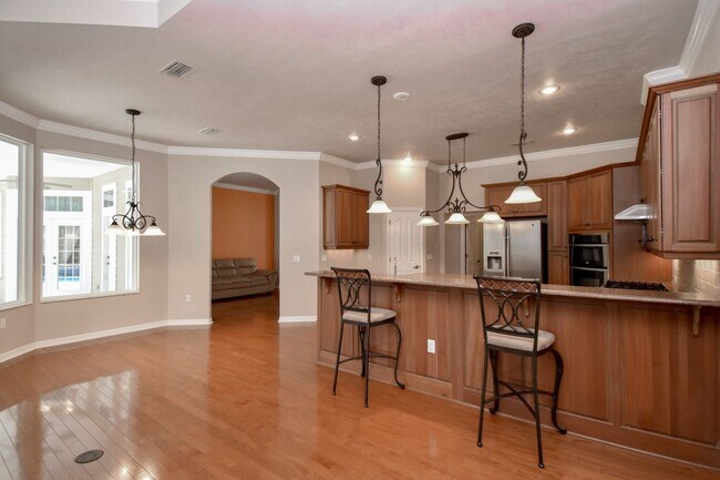 Building Photo - Spacious 4BR + Office Home with Pool in Garison Way