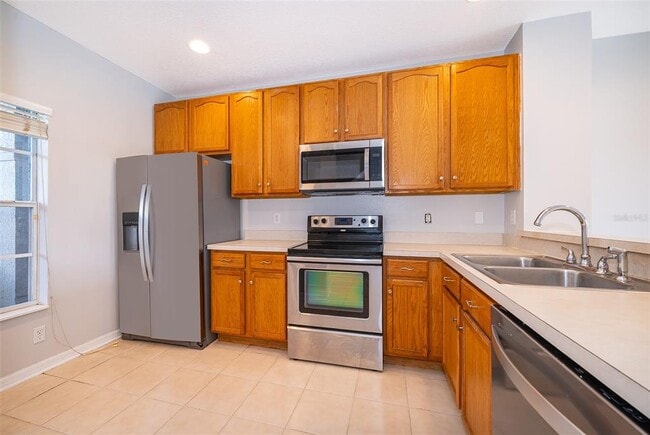 Building Photo - 3479 Wilshire Way Rd