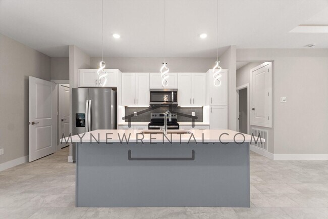 Building Photo - 2241 Nordendale Blvd