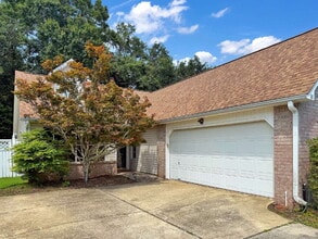 Building Photo - **Reduced rent** $1,880
Spacious 3-Bedroom Home in Prime North Pensacola Location