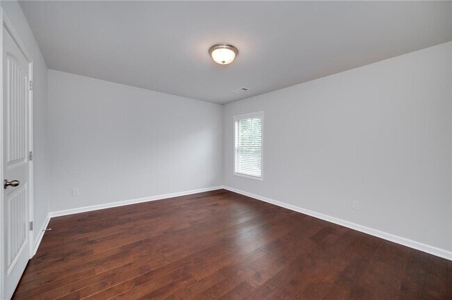 Building Photo - 7645 Settles Walk Ln