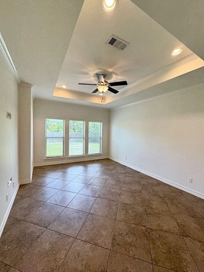 Building Photo - 815 Amber Kay Ln