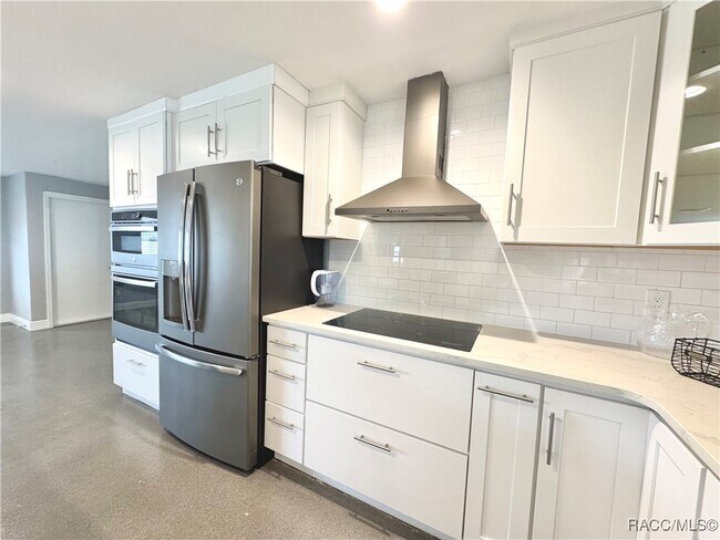 Building Photo - 1331 NW 20th Ave