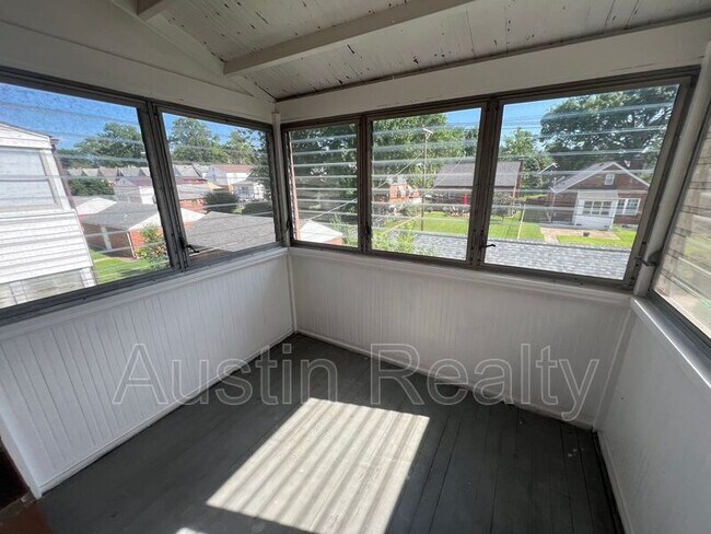 Building Photo - 6358 Sutherland Ave