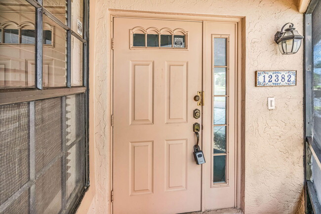 Building Photo - 12382 Pleasant Green Way