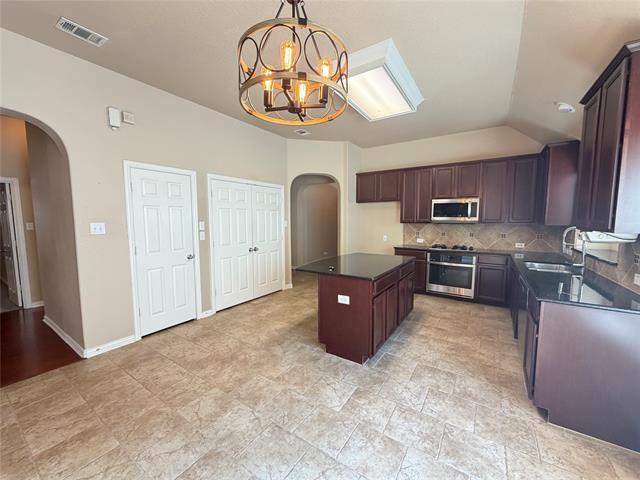 Building Photo - 10329 Stoneside Trl