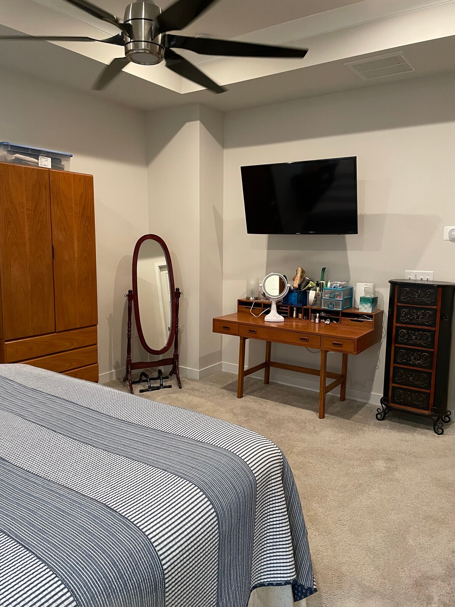 Building Photo - 1213 Bradburn Dr