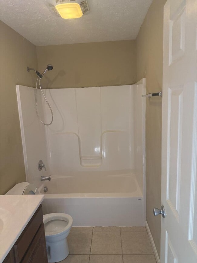 Building Photo - 6670 S Wilson Rd