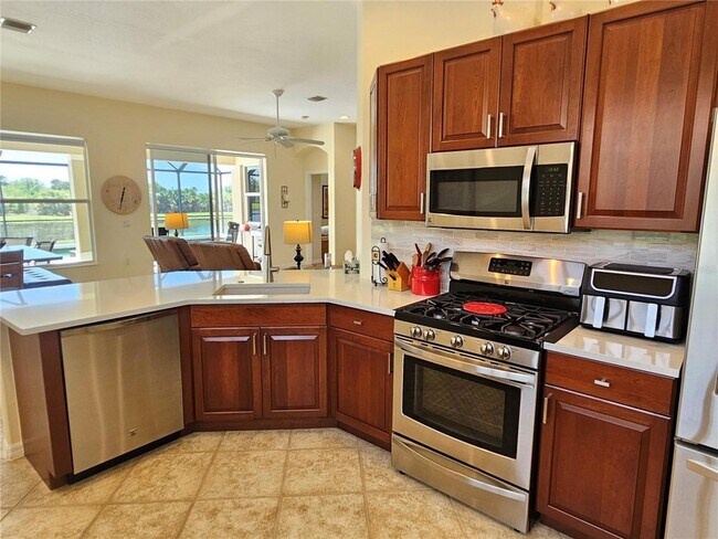 Building Photo - 133 Treviso Ct