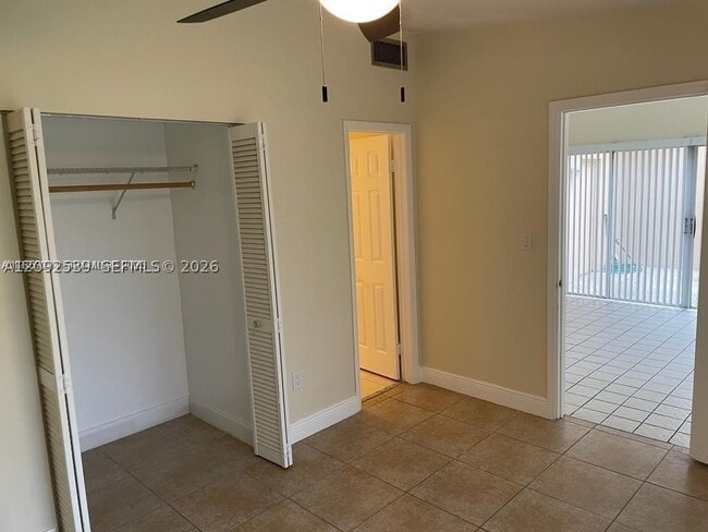 Building Photo - 9601 W Heather Ln
