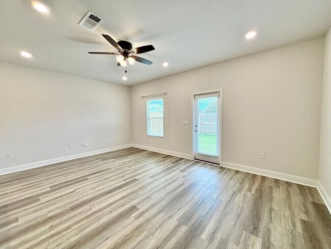 Building Photo - 4177 Pendragon Cir