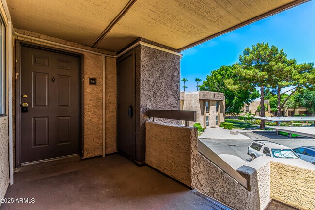 Building Photo - 3601 W Tierra Buena Ln