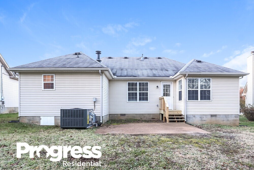 Building Photo - 3112 Chateau Valley Dr