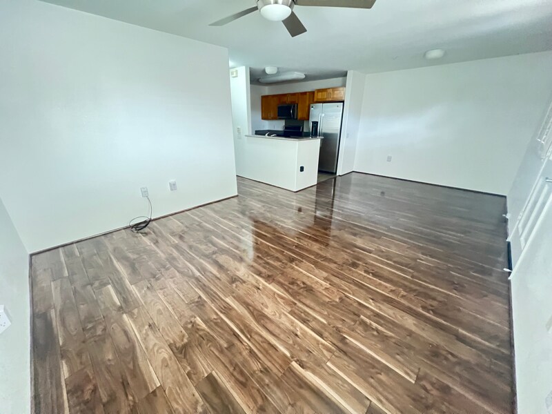 Building Photo - 91-1015-1015 Kamaaha Ave