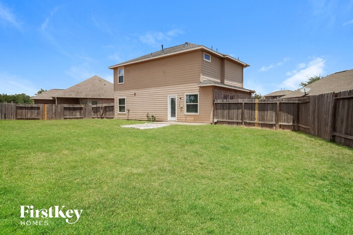 Building Photo - 320 Country Crossing Cir