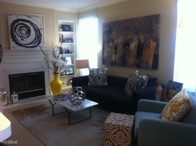 Building Photo - 2525 Augusta Dr