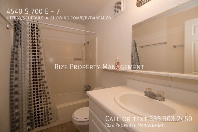 Building Photo - 4540 S 700 E