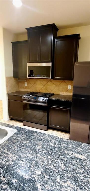 Building Photo - 6038 Wesley Manor Ct