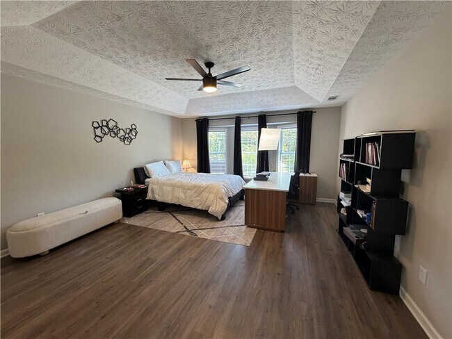 Building Photo - 934 Bay Ridge Dr