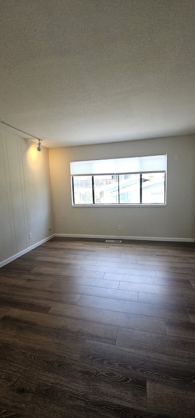 Building Photo - Stunning Capitola Home with Bonus Office &...
