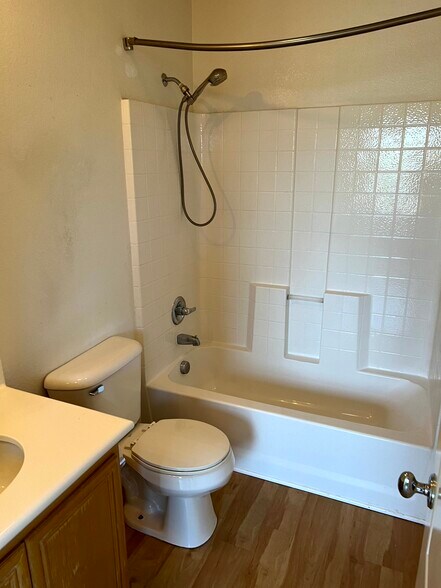 Building Photo - 1840 Spring Straw Ln