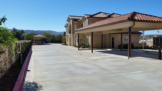 Building Photo - 1378 Patricia Ave