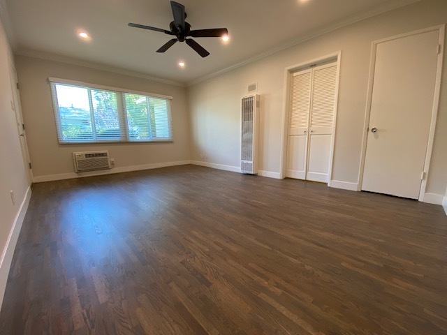 Living Room - 4225 Ventura Canyon Ave