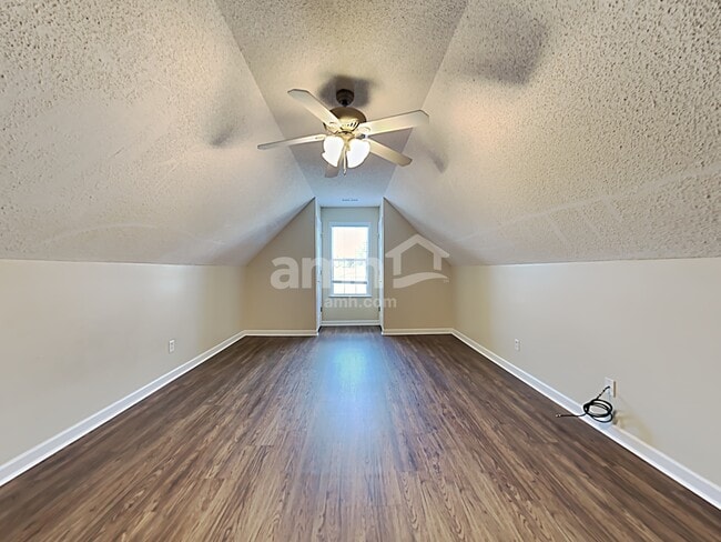 Building Photo - 3178 Stonehenge Drive