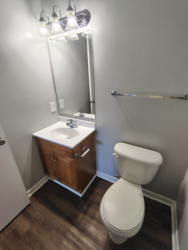 Building Photo - 600 Reusens Rd