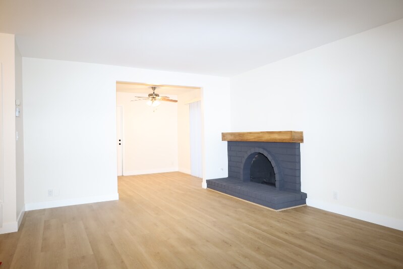 Building Photo - 634 E La Veta Ave