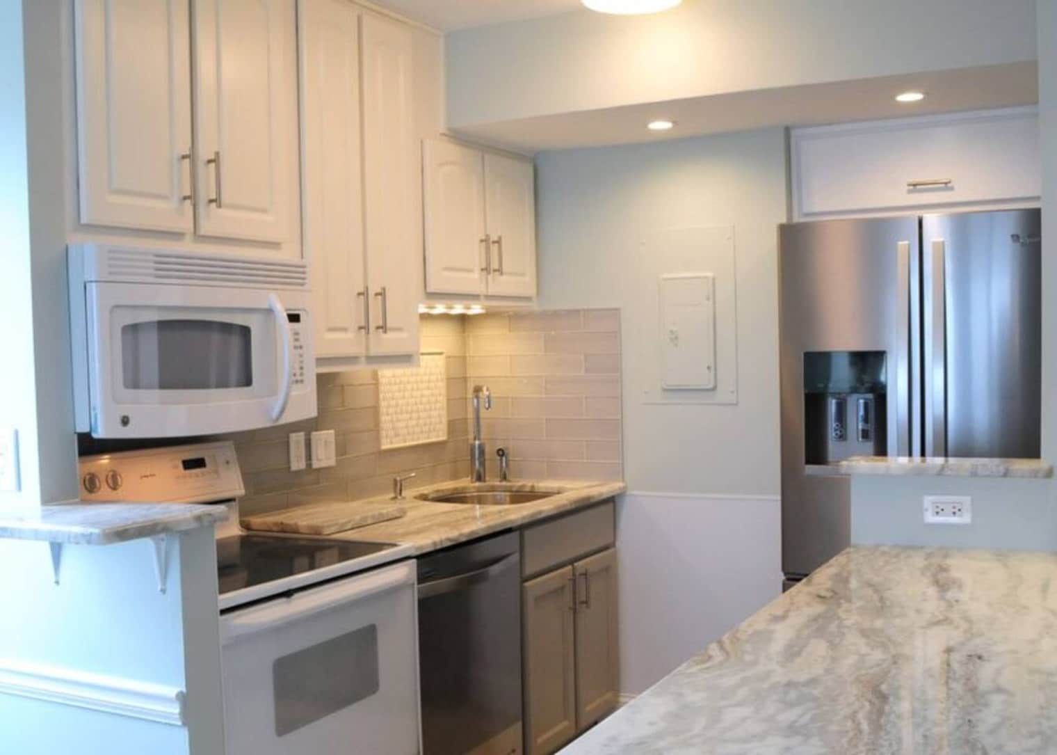 Building Photo - 303 Atlantic Ave