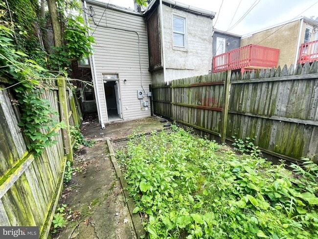 Building Photo - 2533 Woodbrook Ave