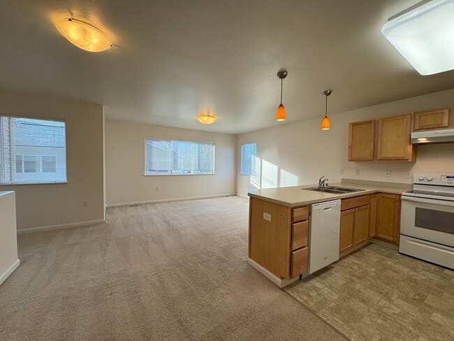 Building Photo - 11500 Grand Cyn Lp