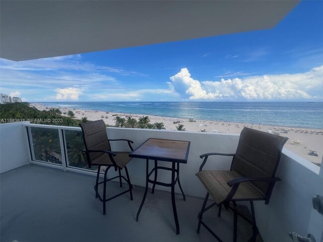 Building Photo - 100 Lincoln Rd