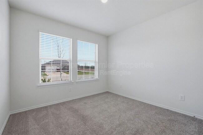 Building Photo - 2428 Montgomery St