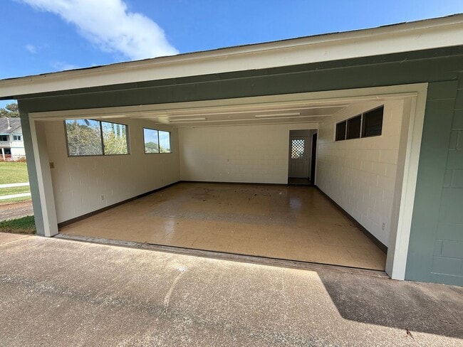 Building Photo - 3 Bedroom / 2 Bathroom Home in Makawao!