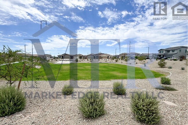 Building Photo - 3Bed/2Bath House in Buckeye! JOIN THE WAIT...