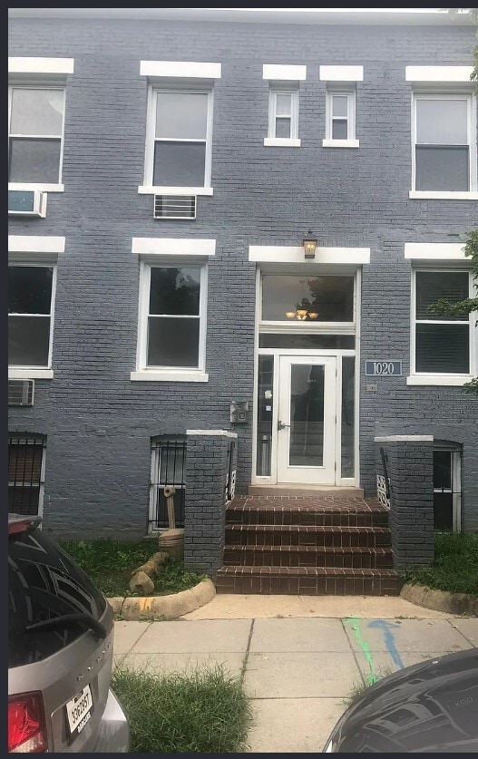 Primary Photo - 1020 Fairmont St NW