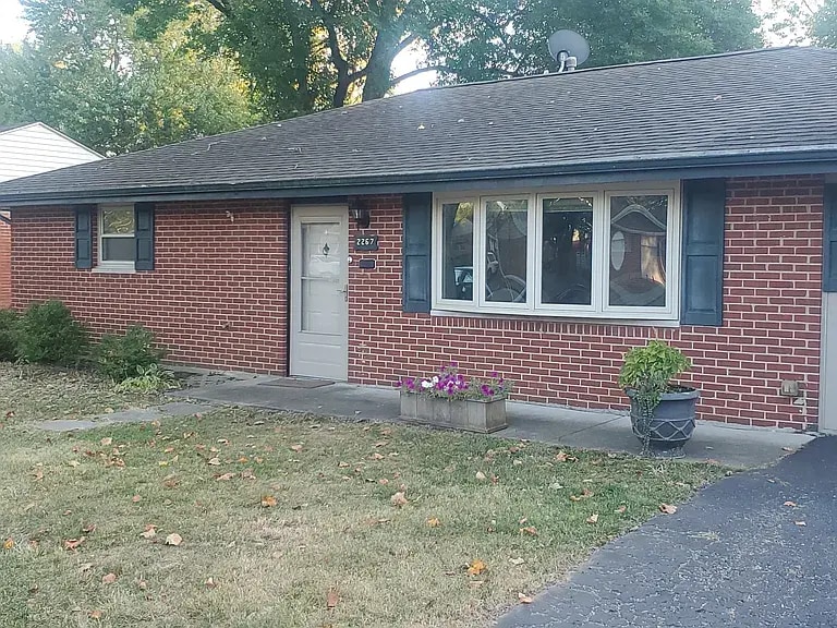 Building Photo - 2267 Candlewood Dr