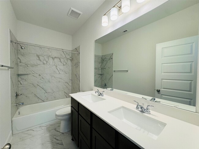 Building Photo - 4418 Noah Grv Ln