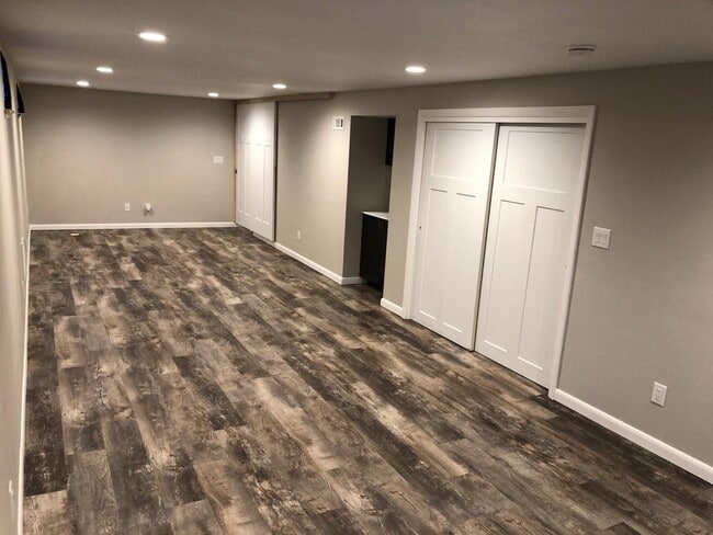 Building Photo - Updated throughout with new master suite!